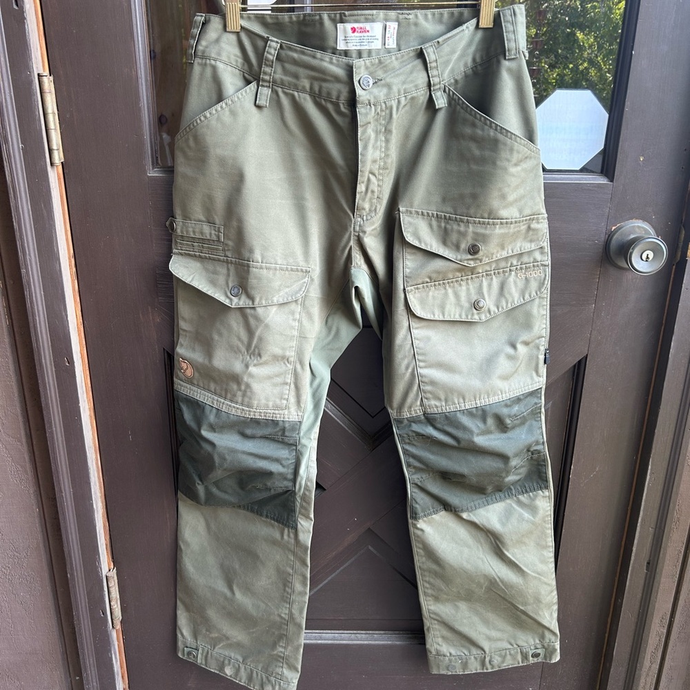 FJALLRAVEN men’s Vidda Pro Ventilated Trousers- US:32” EU:48 Length:short/30”